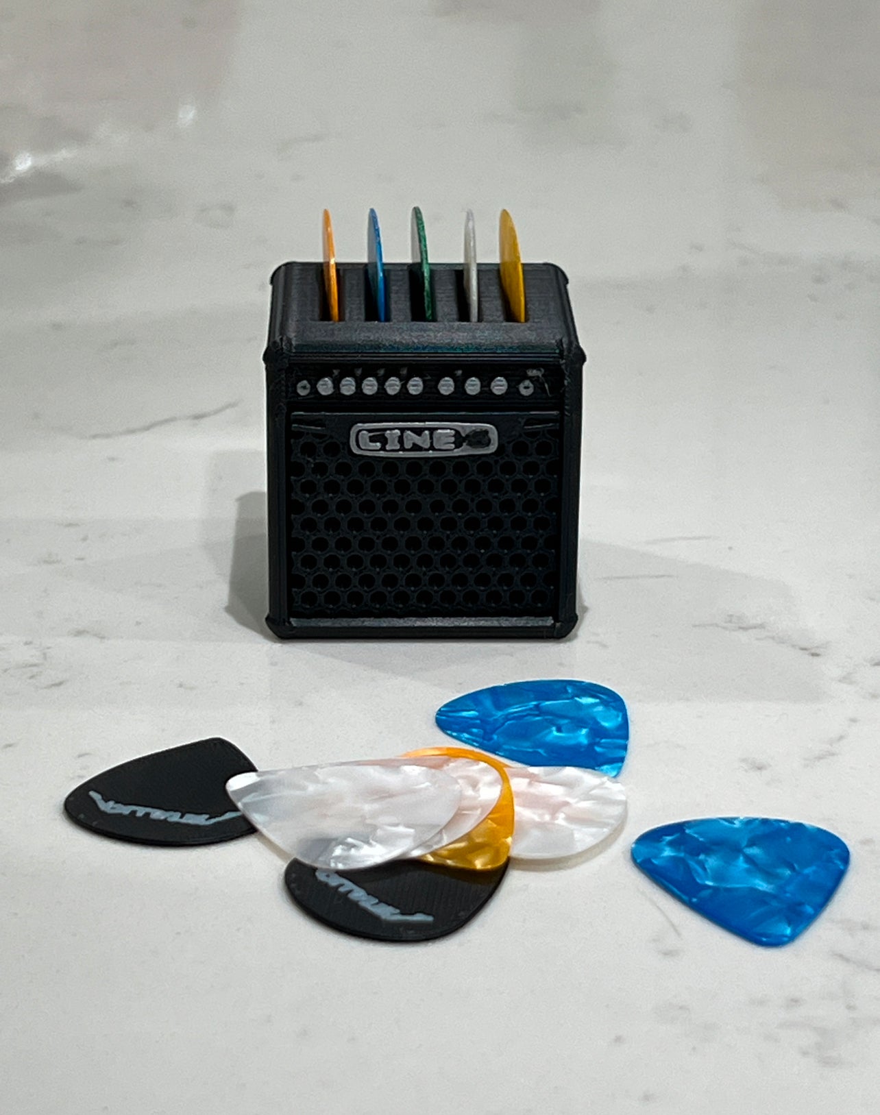 Amp Style Guitar Pick Holder – Mini Amplifier Pick Organizer for Desk & Studio | Music Lover Gift