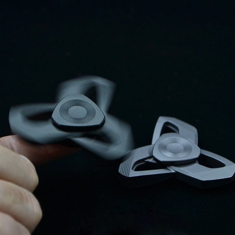 Metal Dart Spinner Gyro Toy