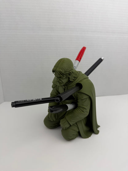 Boromir Pen Holder – Lord Of the Ring Fallen Warrior Desk Organizer
