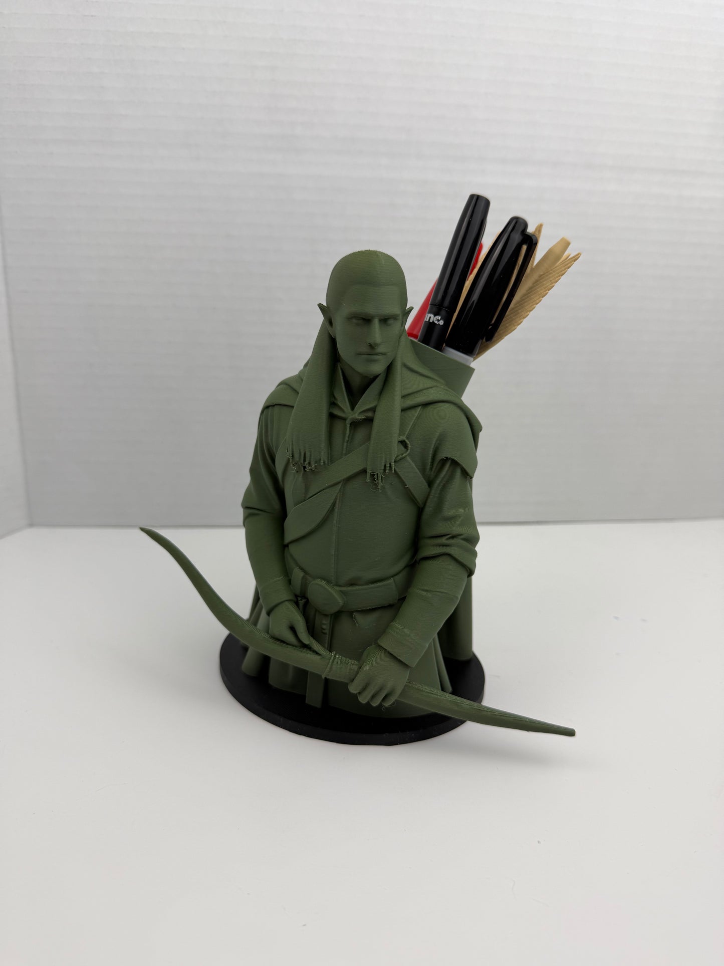 Legolas Pen Holder – Elf Archer Desk Organizer – Fantasy Arrow Quiver Pencil Holder – 3D Printed Desk Decor – Unique Fantasy Gift