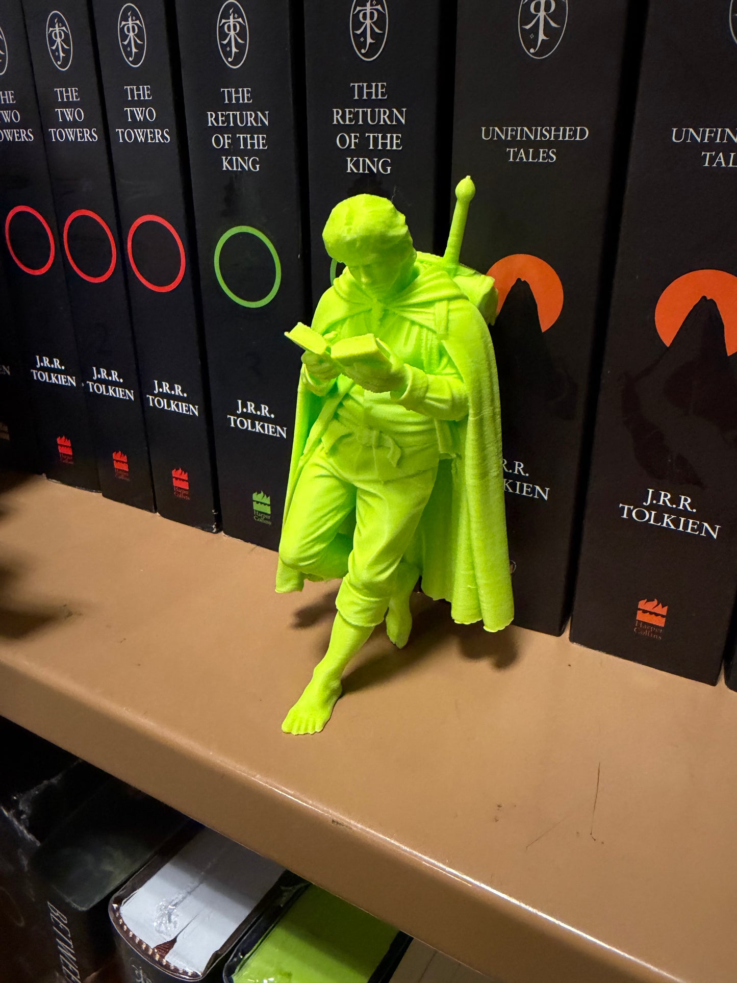 Middle Realm Bookend Set