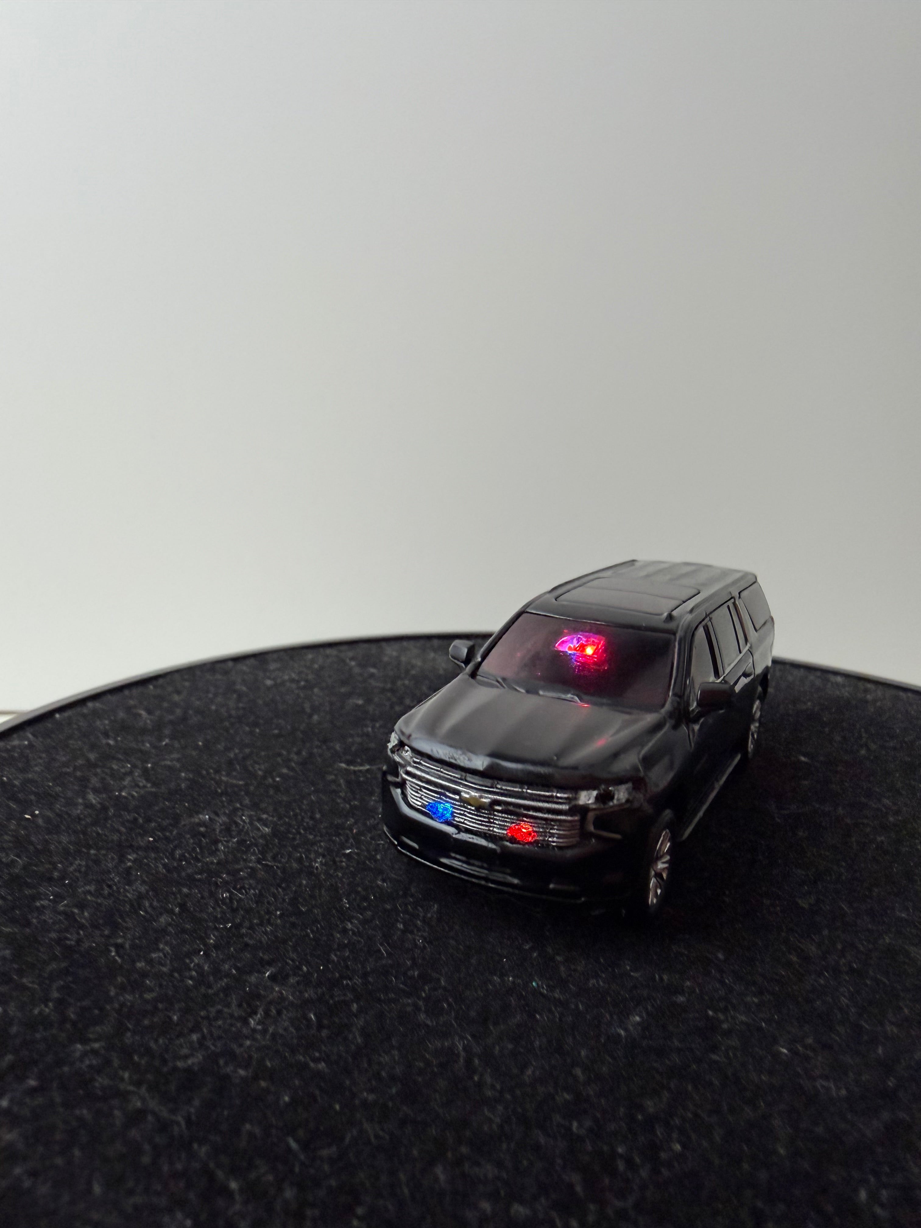 1:64 Scale LED Lighted SUV Model – Remote Controlled Lights – Custom Diecast Display Car