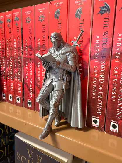 Dark Monster Hunter Bookend Set