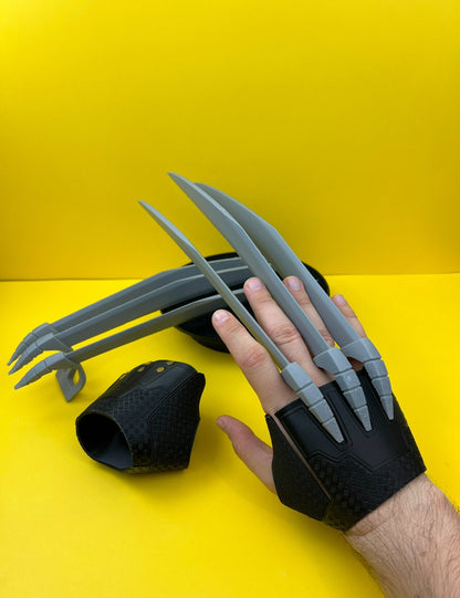 Wolver Claw Replica – Wearable 3D Printed Cosplay Accessory