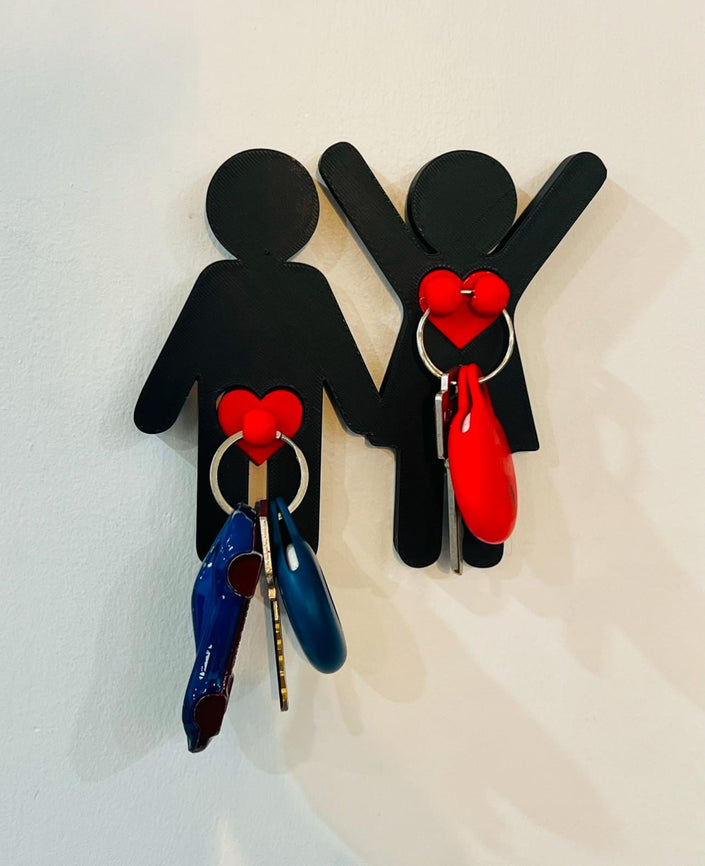 Couples Key Holder – Cute and Creative Wall-Mounted Key Organizer, Perfect Gift for Husband, Wife, or Home Décor