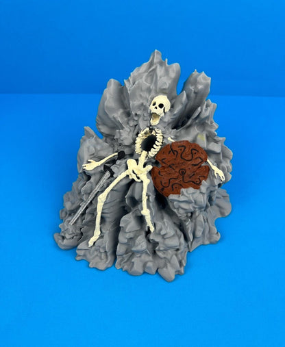 Fallen Warrior Skeleton Pen Holder – Unique Desk Organizer and Gift