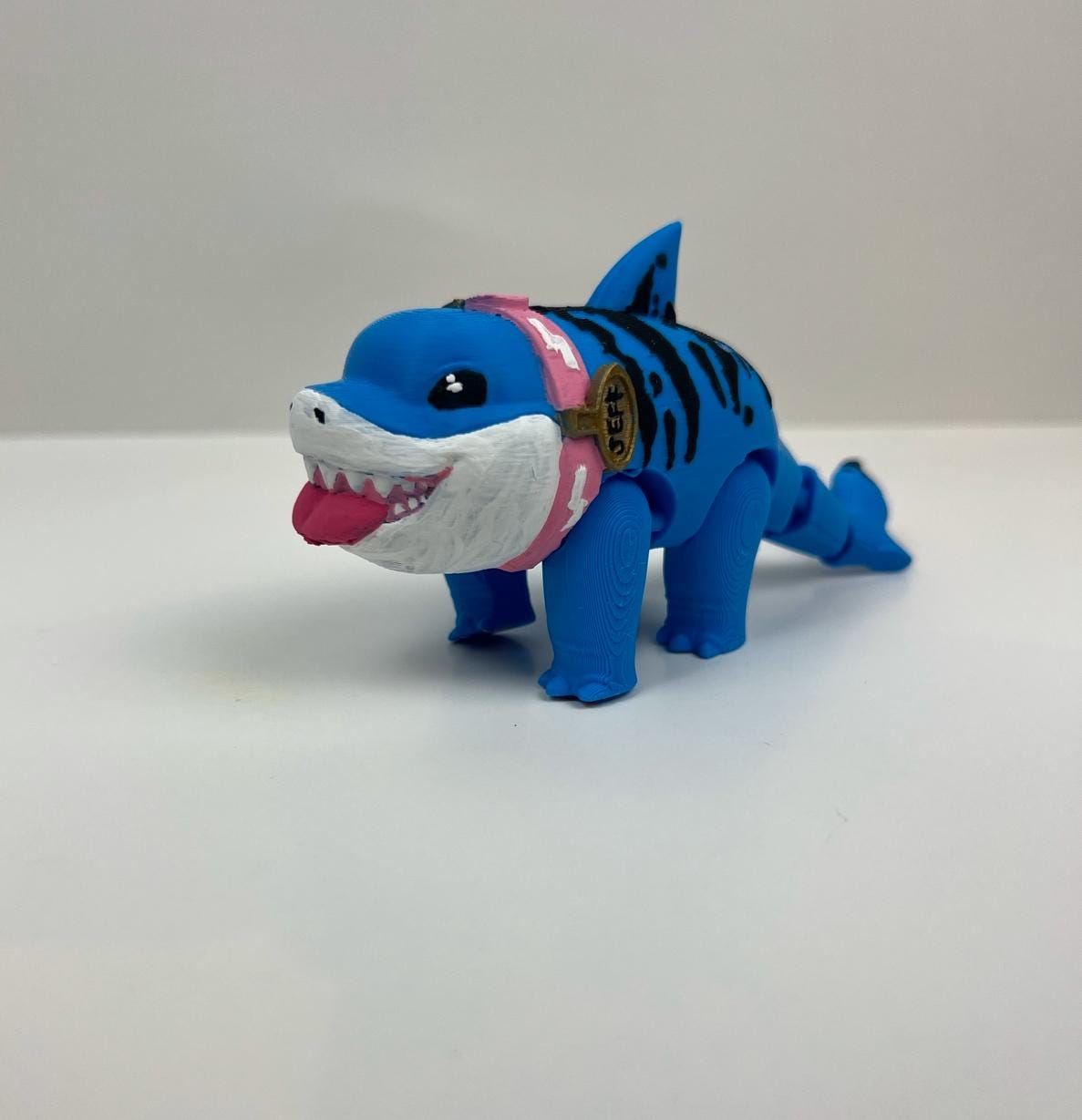 Je-ff Shark Flexible Inspired Toy - Fun and Adorable Fidget Figure - Office Desk Toy