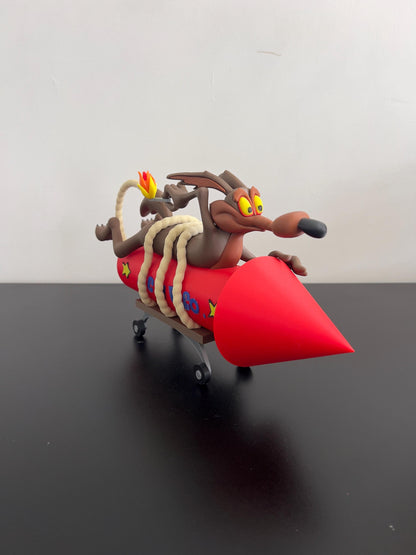 W-le E. Coyote 3D Printed Figure – AC- ME Rocket Ride - Collectible Statue