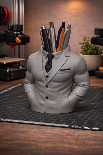 Muskulöser Anzug Stifthalter STL-Datei – 3D-druckbarer Schreibtisch-Organizer – Moderne Bürodekoration – Einzigartiges Geschäftsgeschenk STL – Digitaler Download